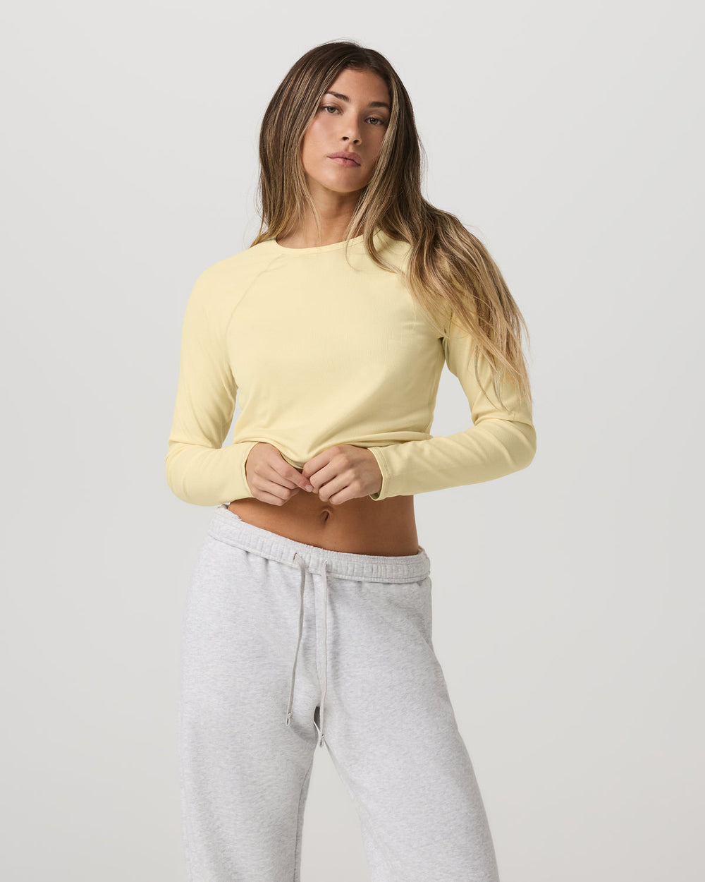 Vuori Long Sleeve Pose Crew Women's Lemon Snap Long Sleeve