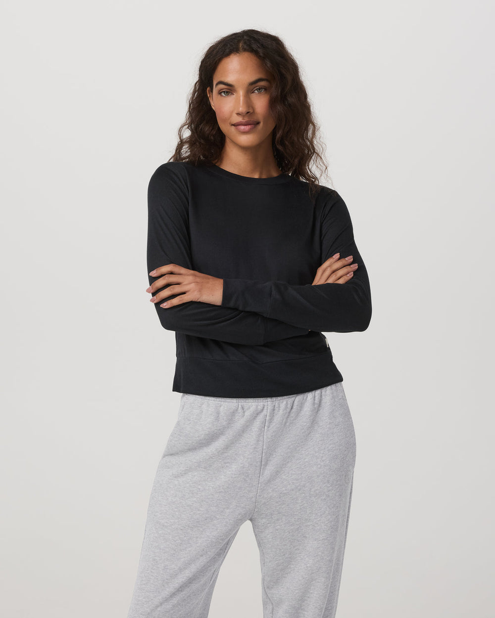 Vuori Daydream Crew Lightweight Black Long Sleeve Shirt