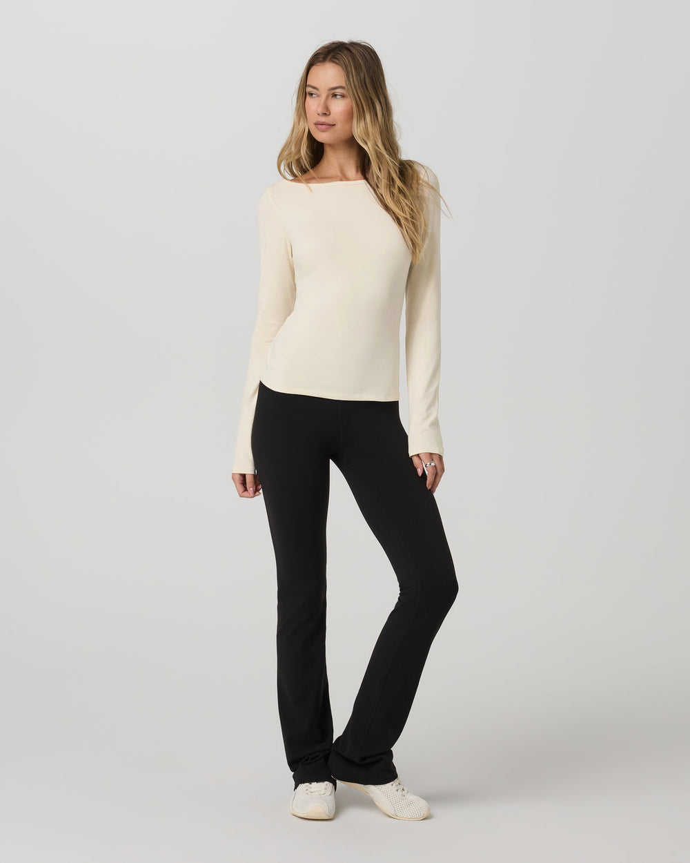 Vuori Long Sleeve Tuvalu Boat Neck Bone