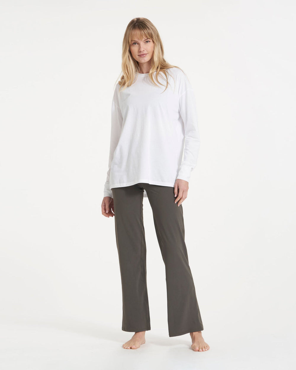 Vuori Long-Sleeve Feather Tee White