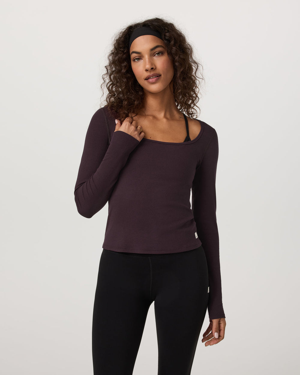 Vuori Long Sleeve Cove Ultra Scoop Women's Raisin Shirt