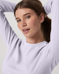 Vuori Long Sleeve Pose Crew Women's Lavender Ice Crewneck