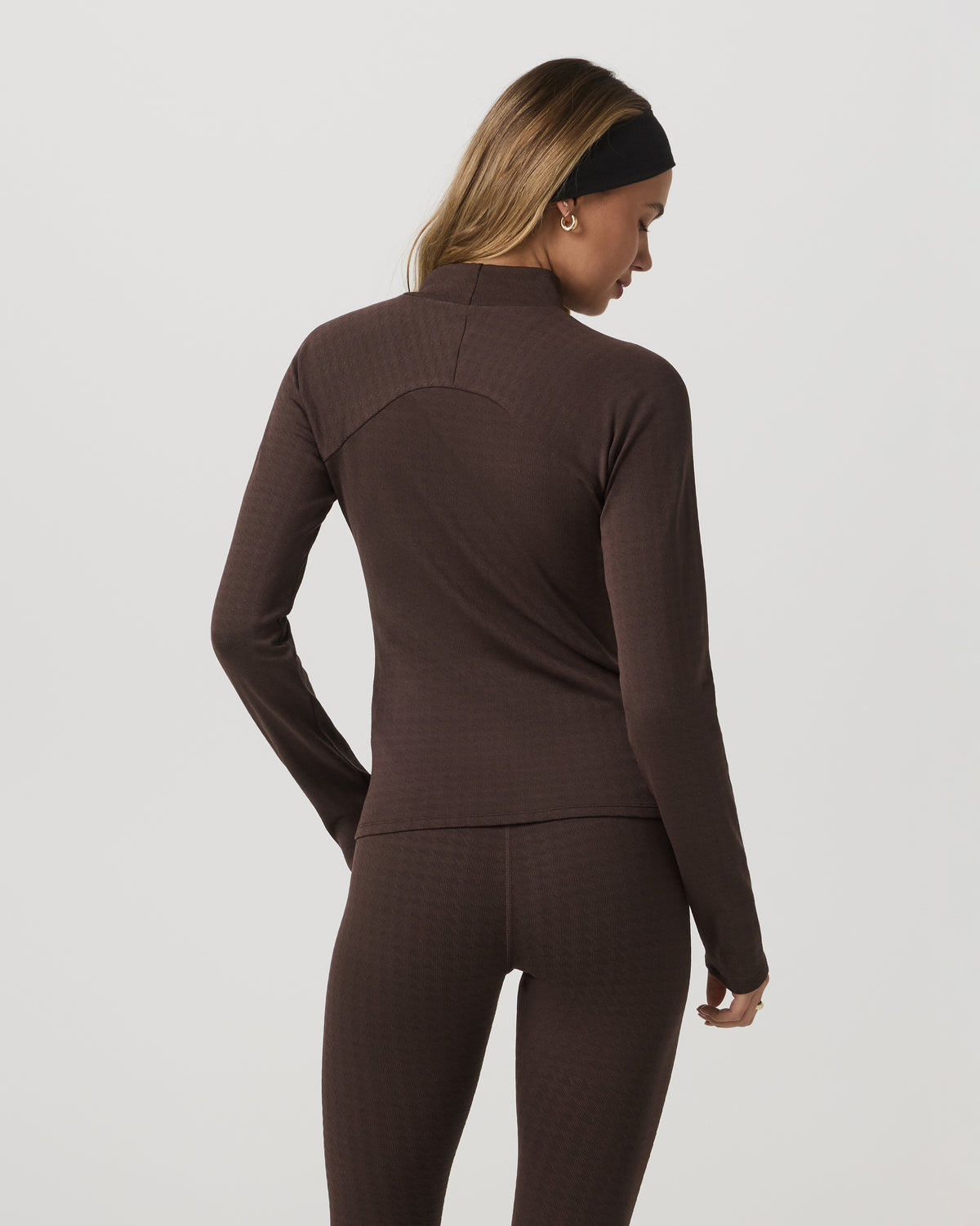 Vuori Long Sleeve Chilled Out Houndstooth Mock Java Houndstooth