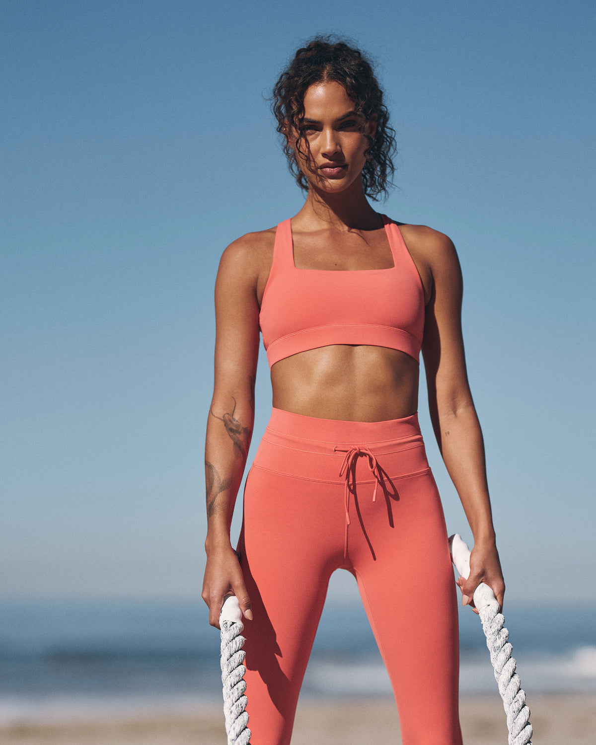 Vuori Daily Form Bra Women's Bright Coral Sports Bra