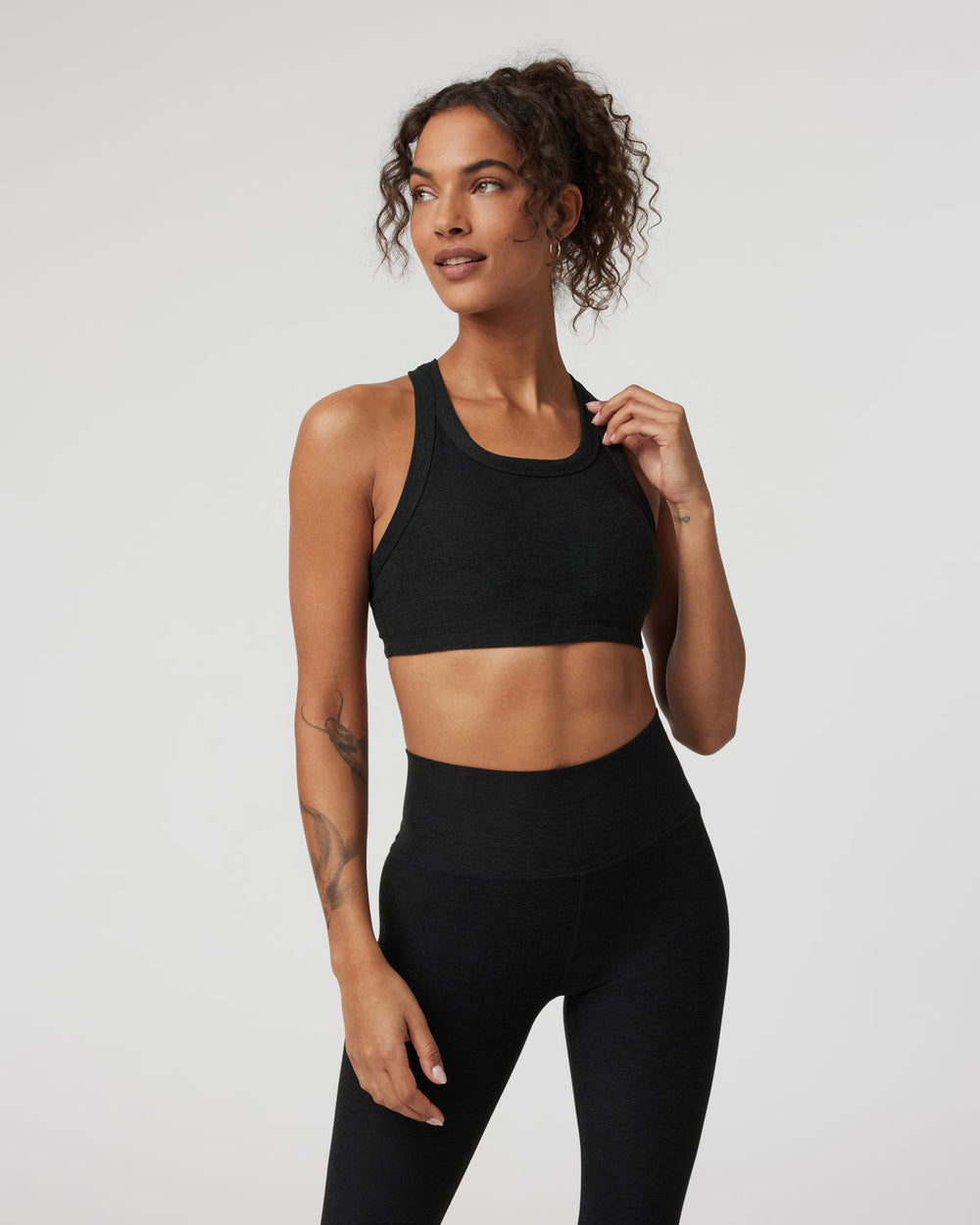 Vuori Elevation Racer Bra Black Racerback Sports Bra