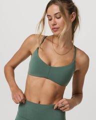 Vuori Vuori AllTheFeels™ Strappy Back Bra Women's Agate Green Bra