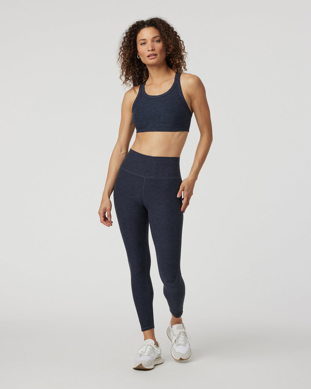 Vuori Elevation Racer Bra Midnight Racerback Sports Bra