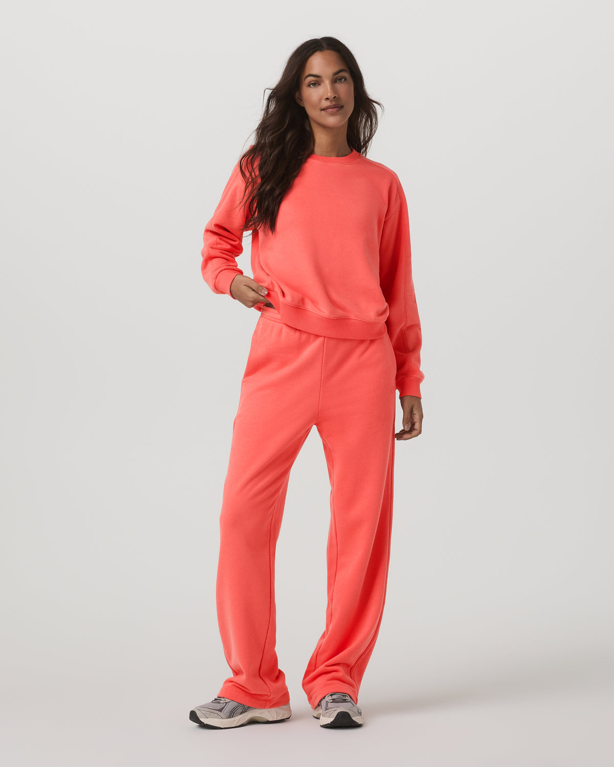 Vuori Sedona Straight Leg Sweatpant Women's Bright Coral Pant