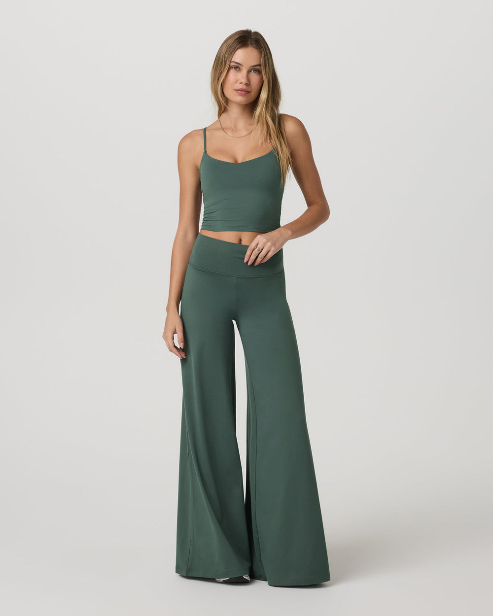 Vuori Halo Easy Wideleg Pant - Long Women's Agate Green Pants