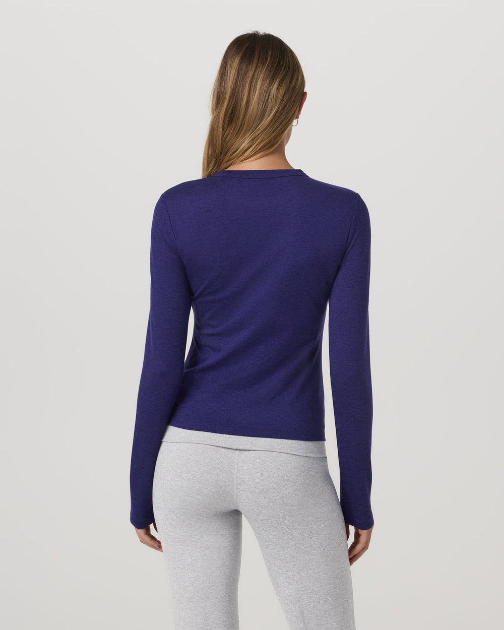 Vuori Long Sleeve Halo Essential Crew Tee Stellar Sky Heather