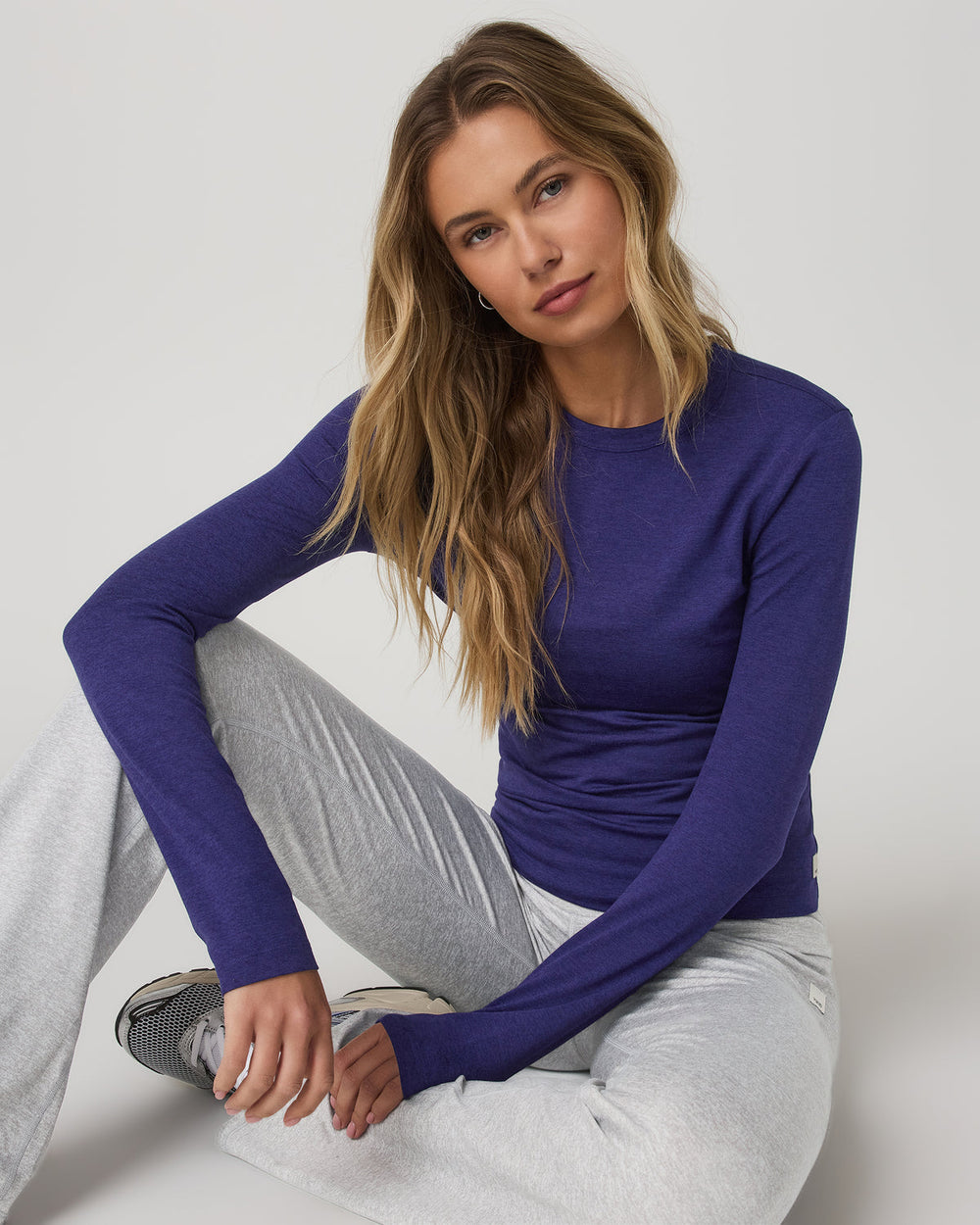 Vuori Long Sleeve Halo Essential Crew Tee Stellar Sky Heather