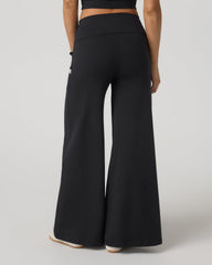 Vuori Halo Easy Wideleg Pant - Short Women's Solid Black Pants