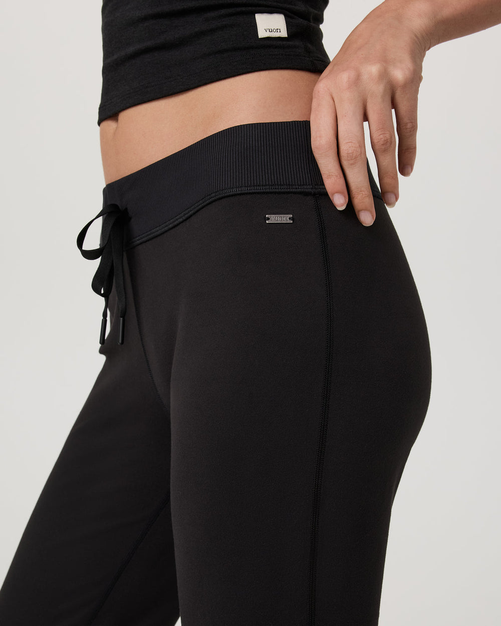 Vuori Halo Flare Pant Women's Solid Black Pants