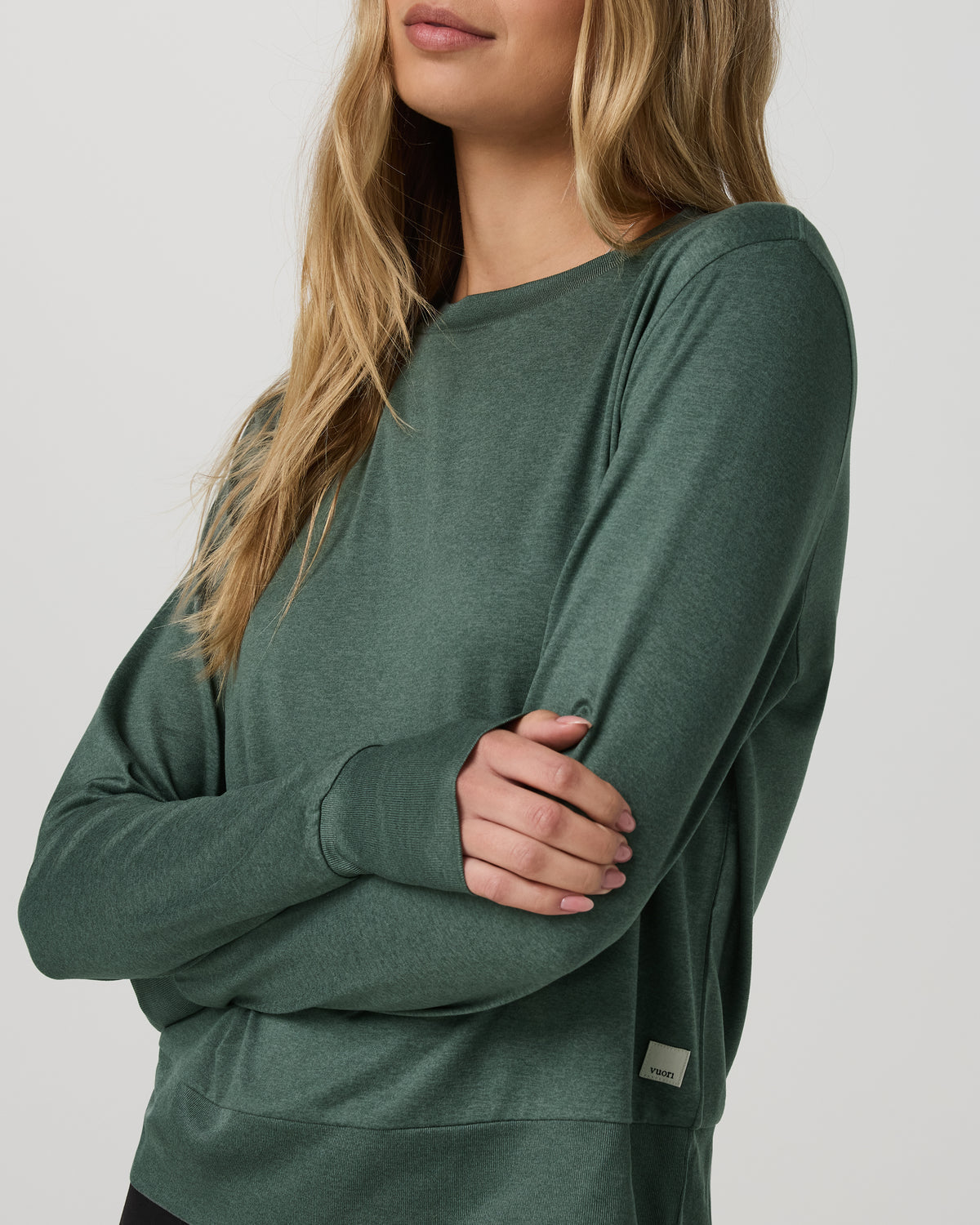 Vuori Daydream Crew Women's Agate Green Heather Long Sleeve
