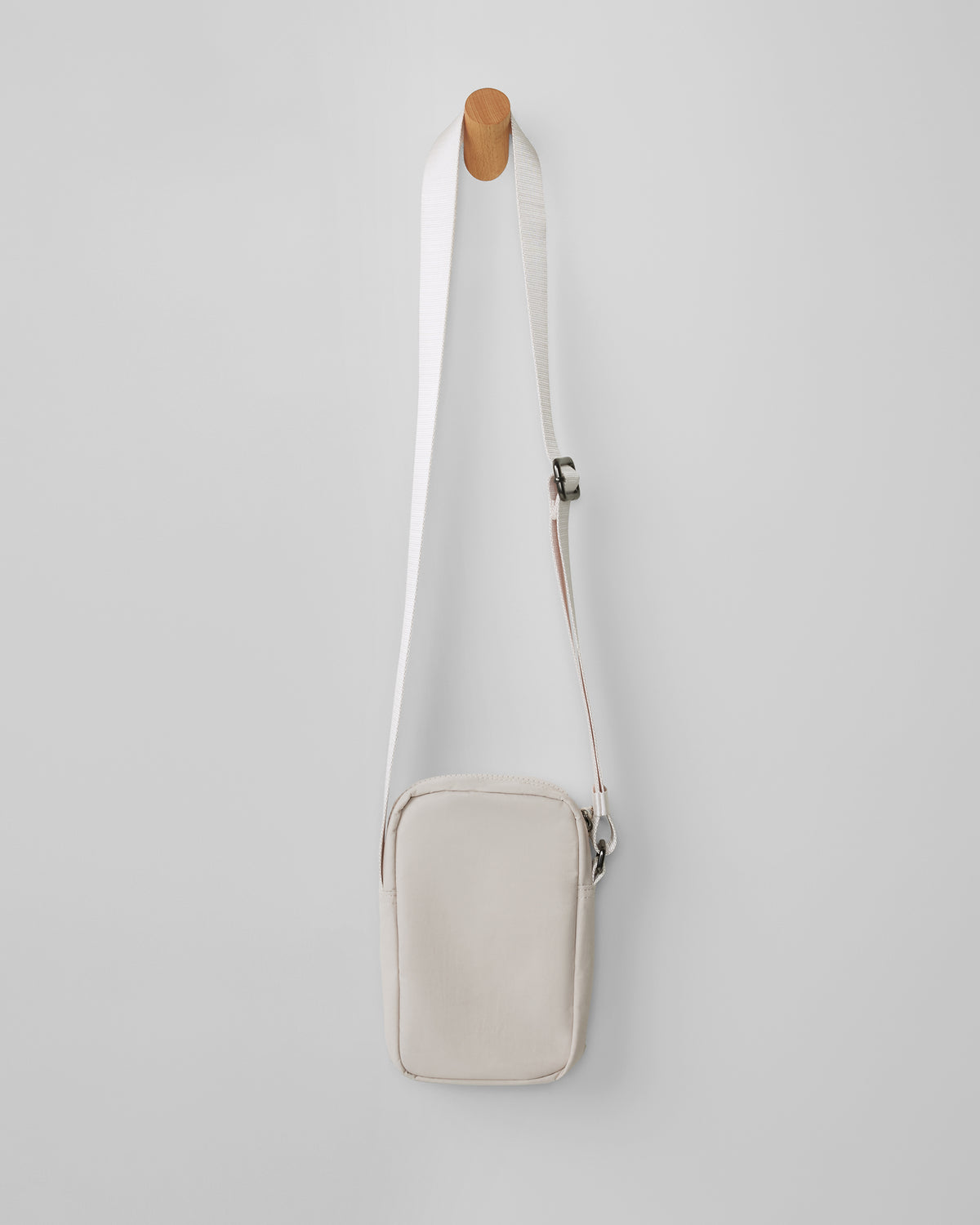Vuori All Around Crossbody Ecru Bag