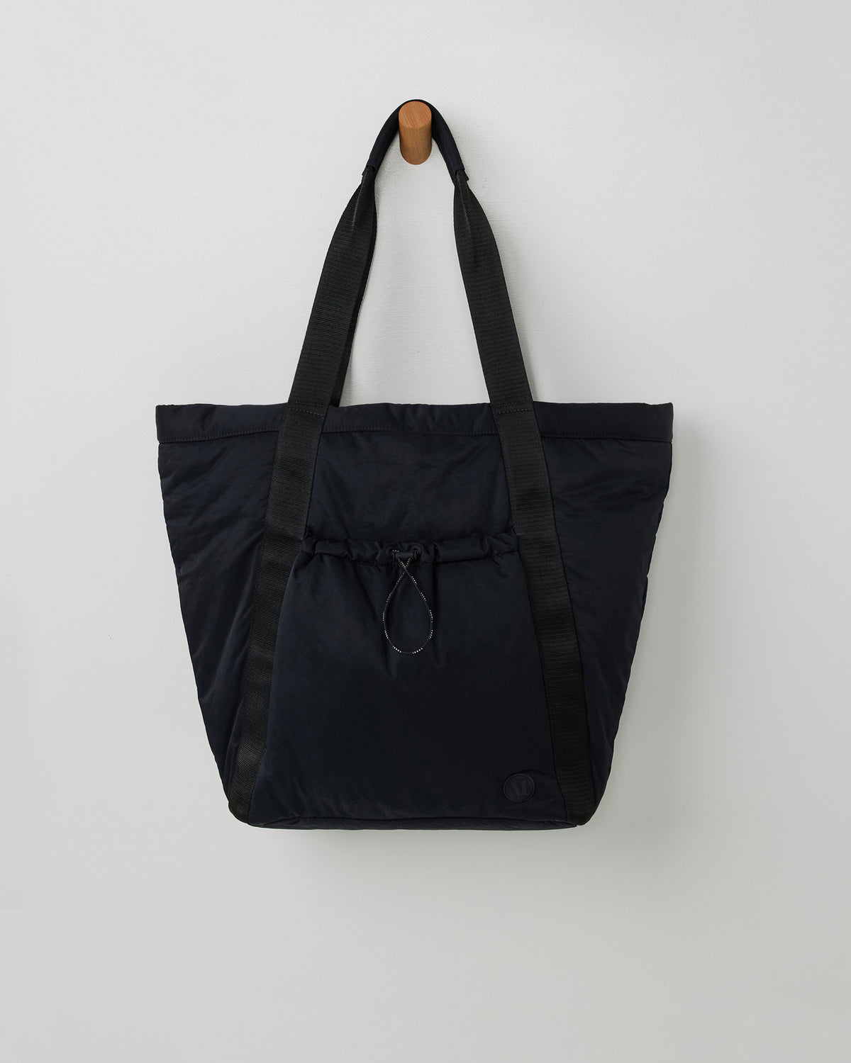 Vuori All Around Tote Black Tote Bag