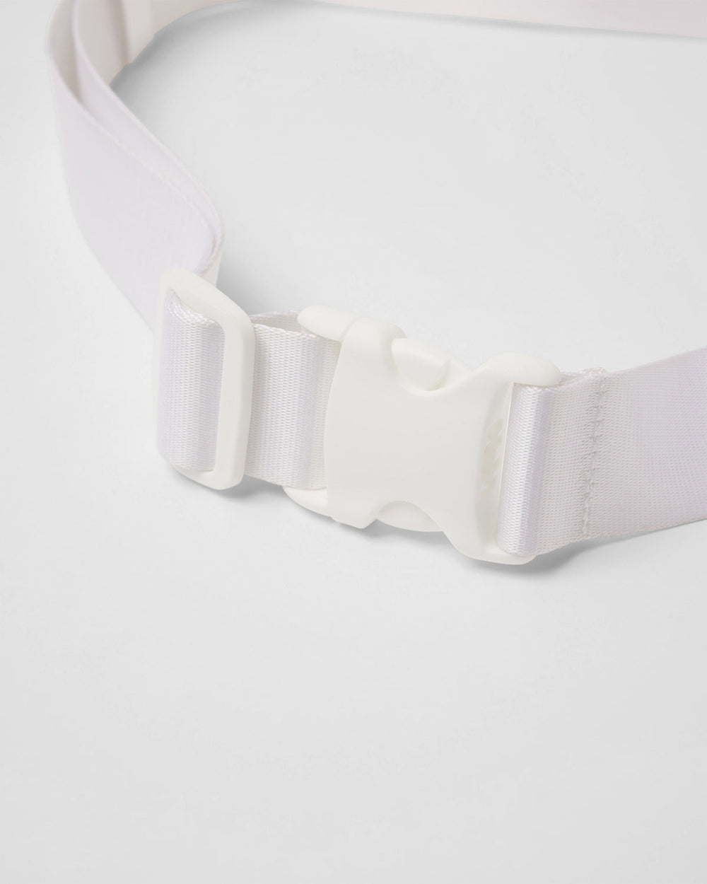 Vuori All Around Hip Pack White Waist Bag