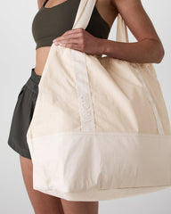 Vuori Coastal Tote Natural