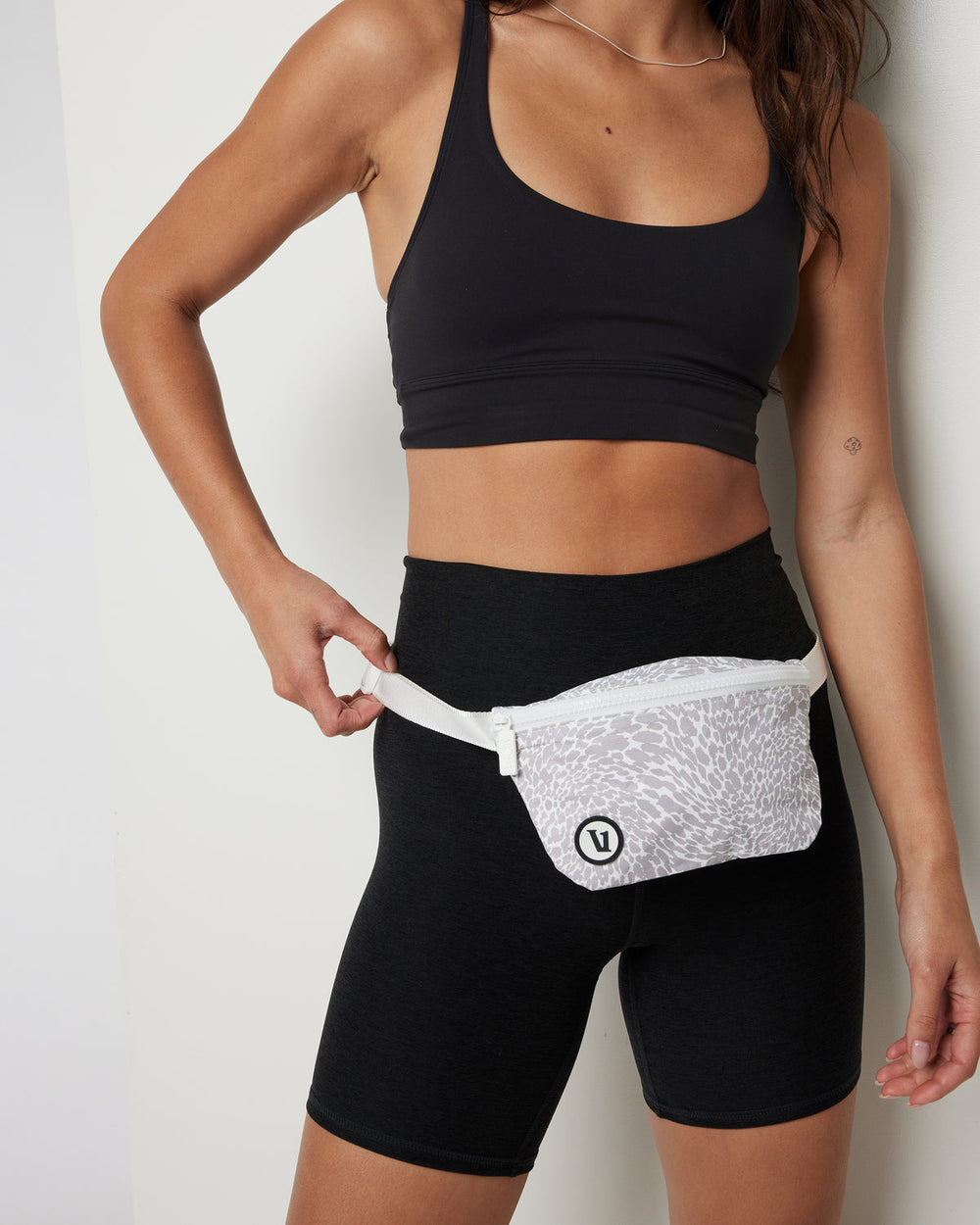 Vuori ALOHA-Mini Hip Pack Salt Umber Blurred Torrent