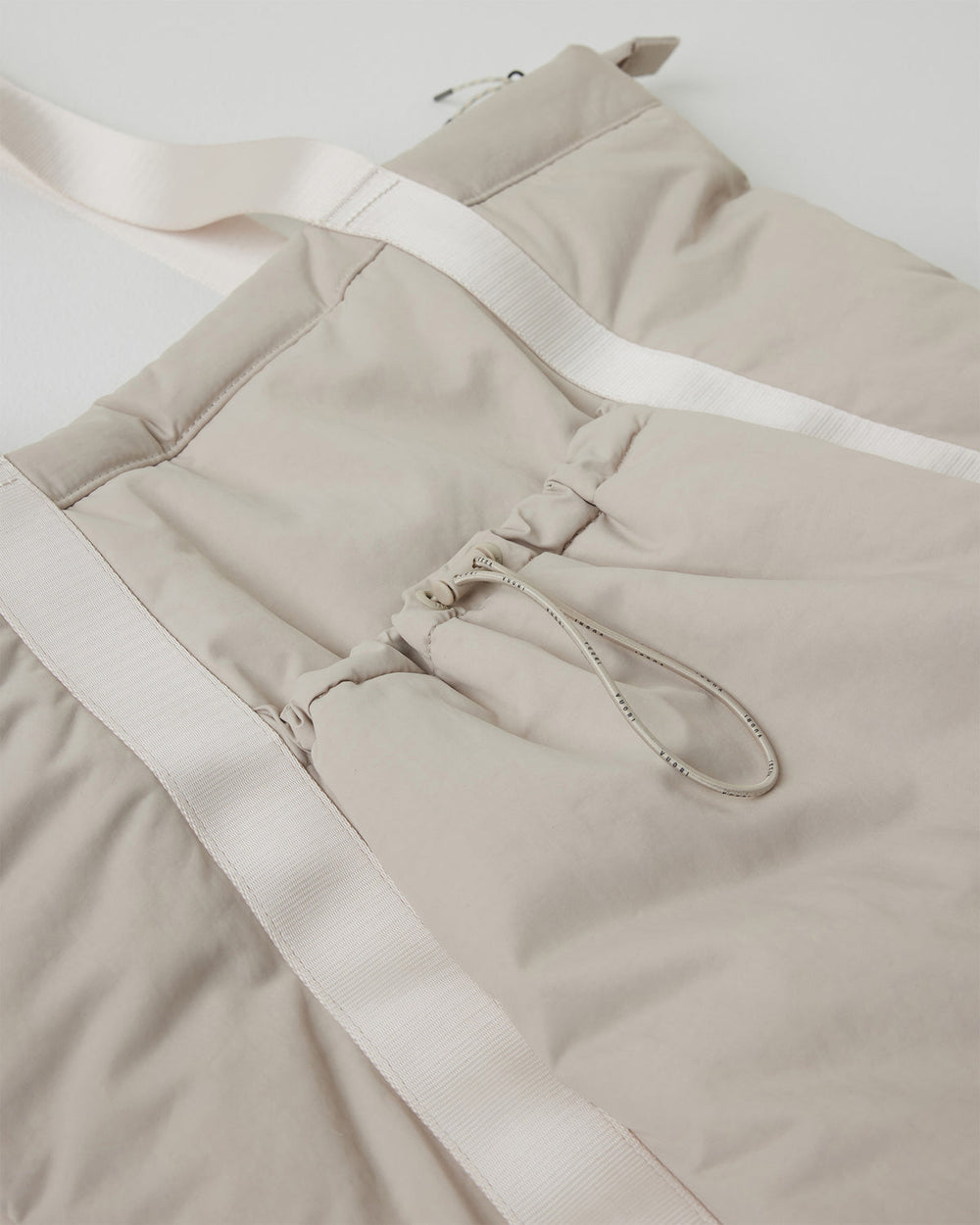 Vuori All Around Tote Ecru Tote Bag