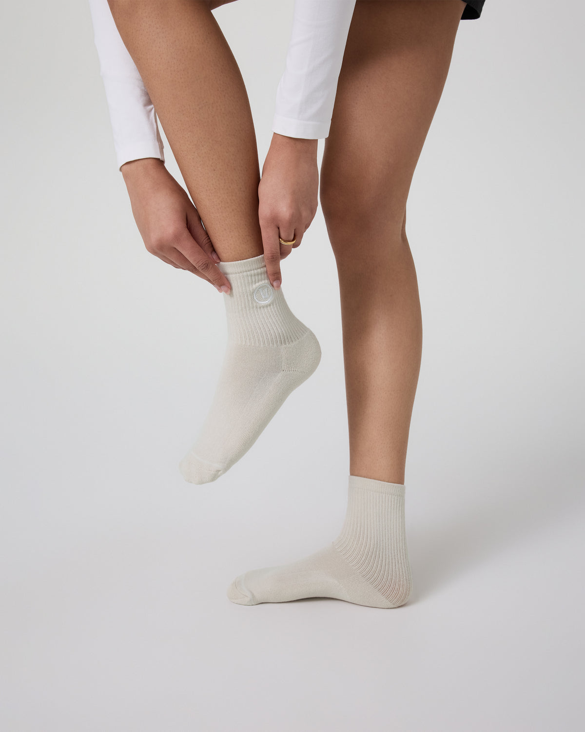 Vuori Half Crew Sock Salt Heather