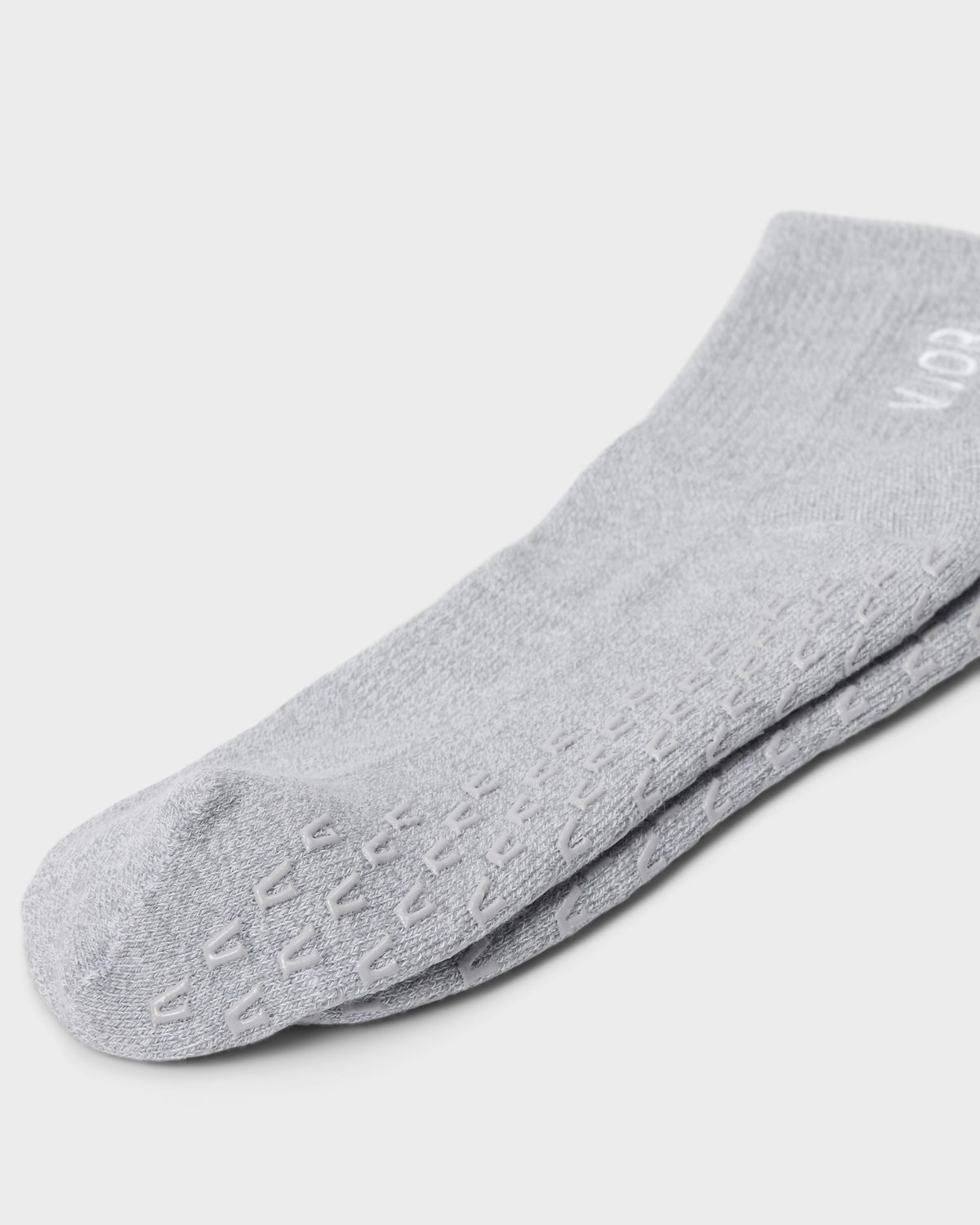 Vuori Half Crew Gripper Sock Light Heather Grey Grip
