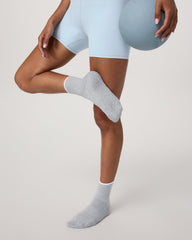 Vuori Half Crew Gripper Sock Light Heather Grey Grip