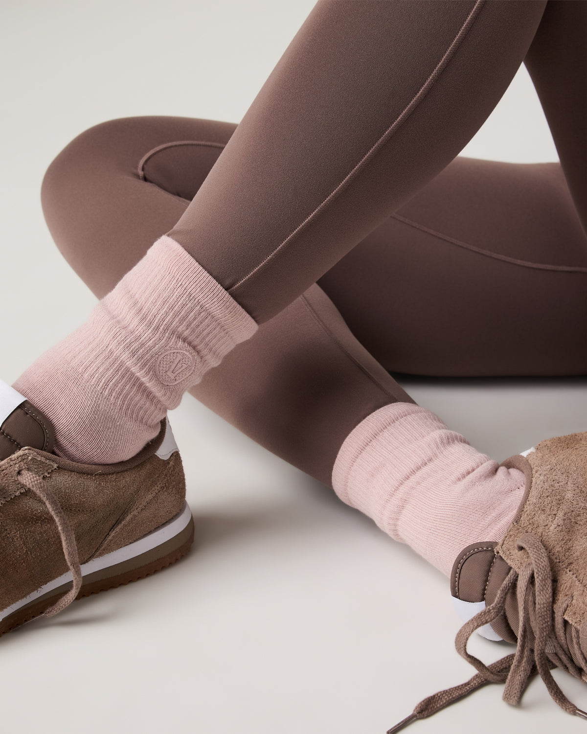 Vuori Half Crew Sock Vintage Rose Socks