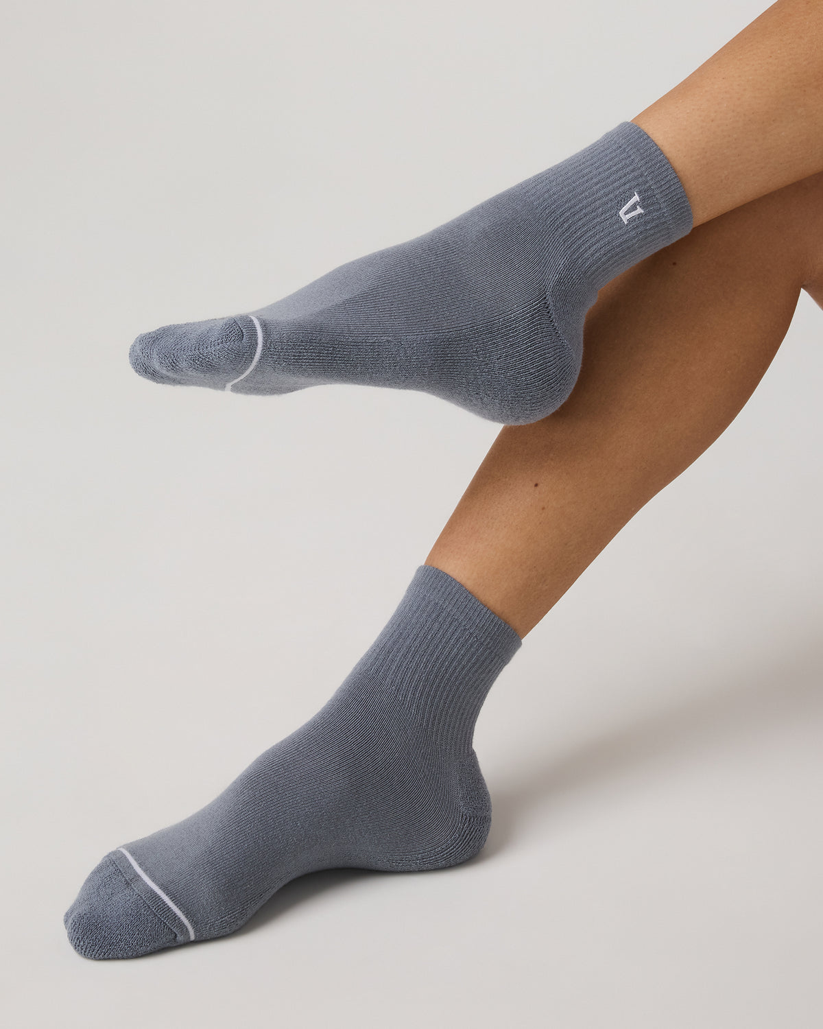 Vuori Quarter Crew V1 Sock Slate Blue Crew Socks