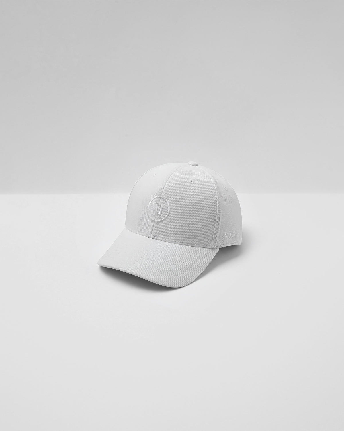 Vuori Signal Golf Hat White Active Hat Clothing