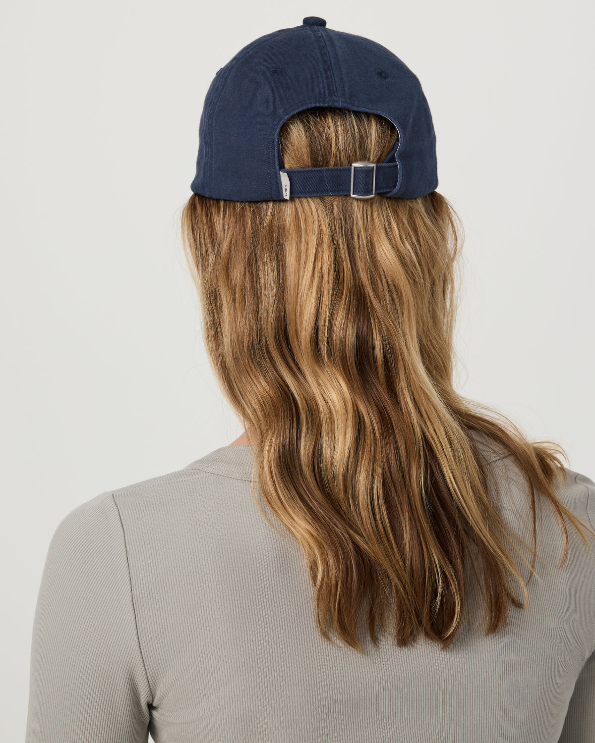 Vuori Vuori Dad Hat Low Profile Navy Hat