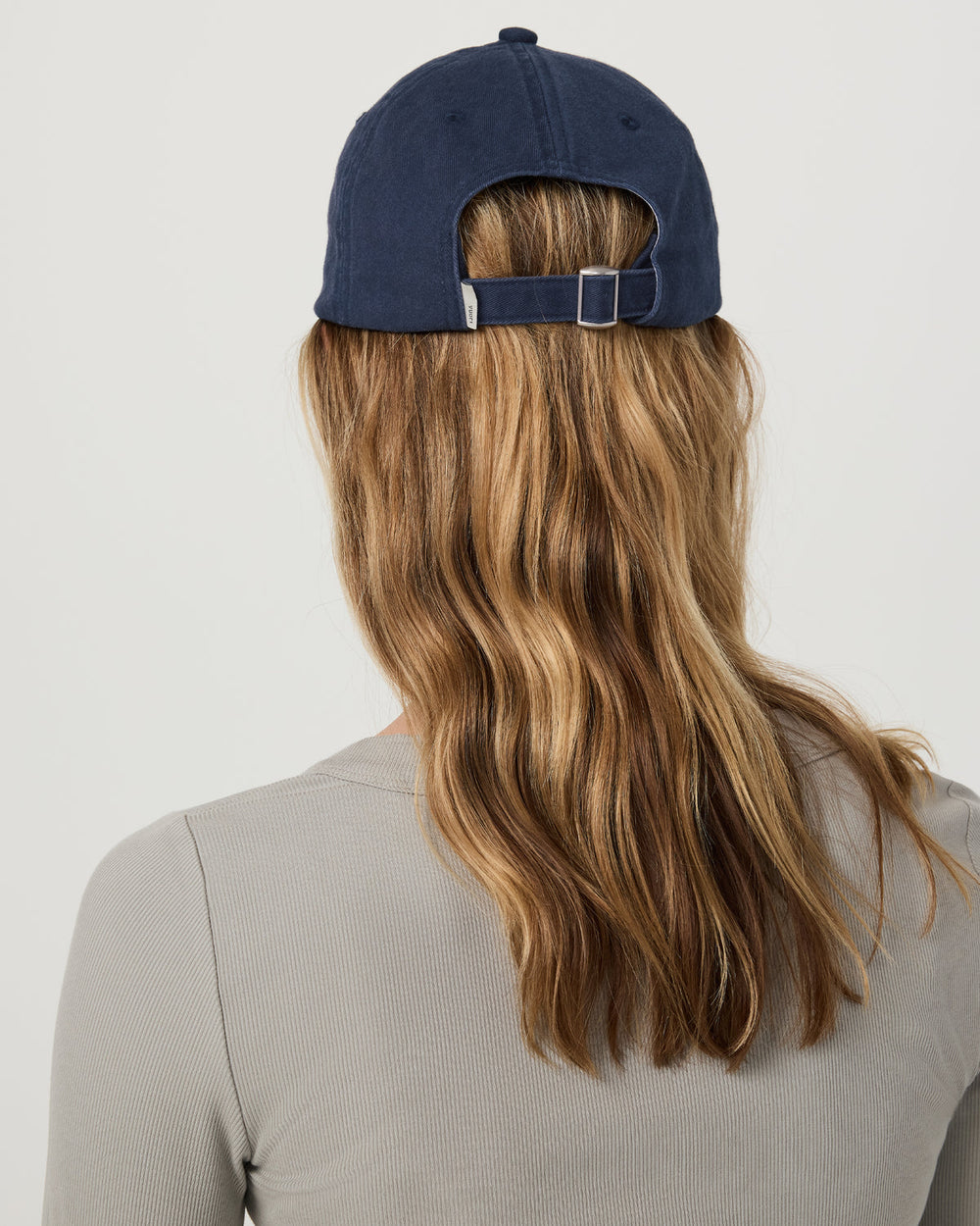 Vuori Vuori Dad Hat Low Profile Navy Hat