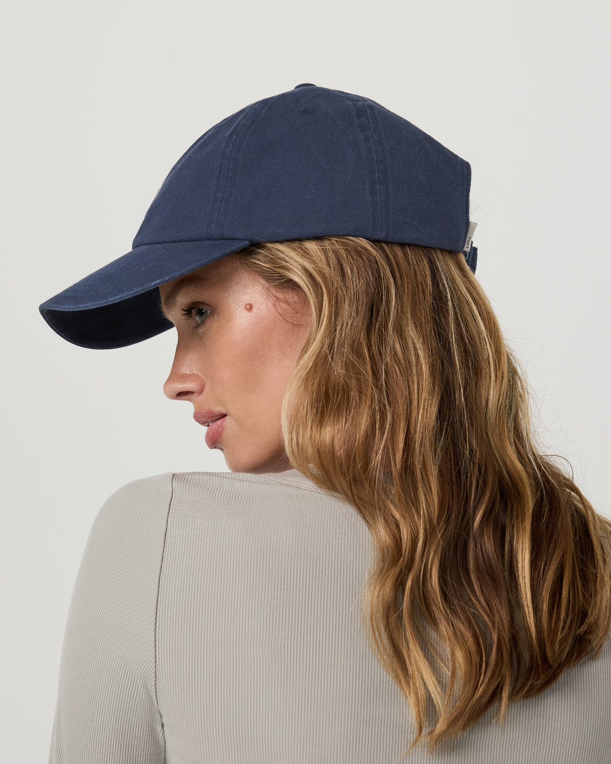 Vuori Vuori Dad Hat Low Profile Navy Hat