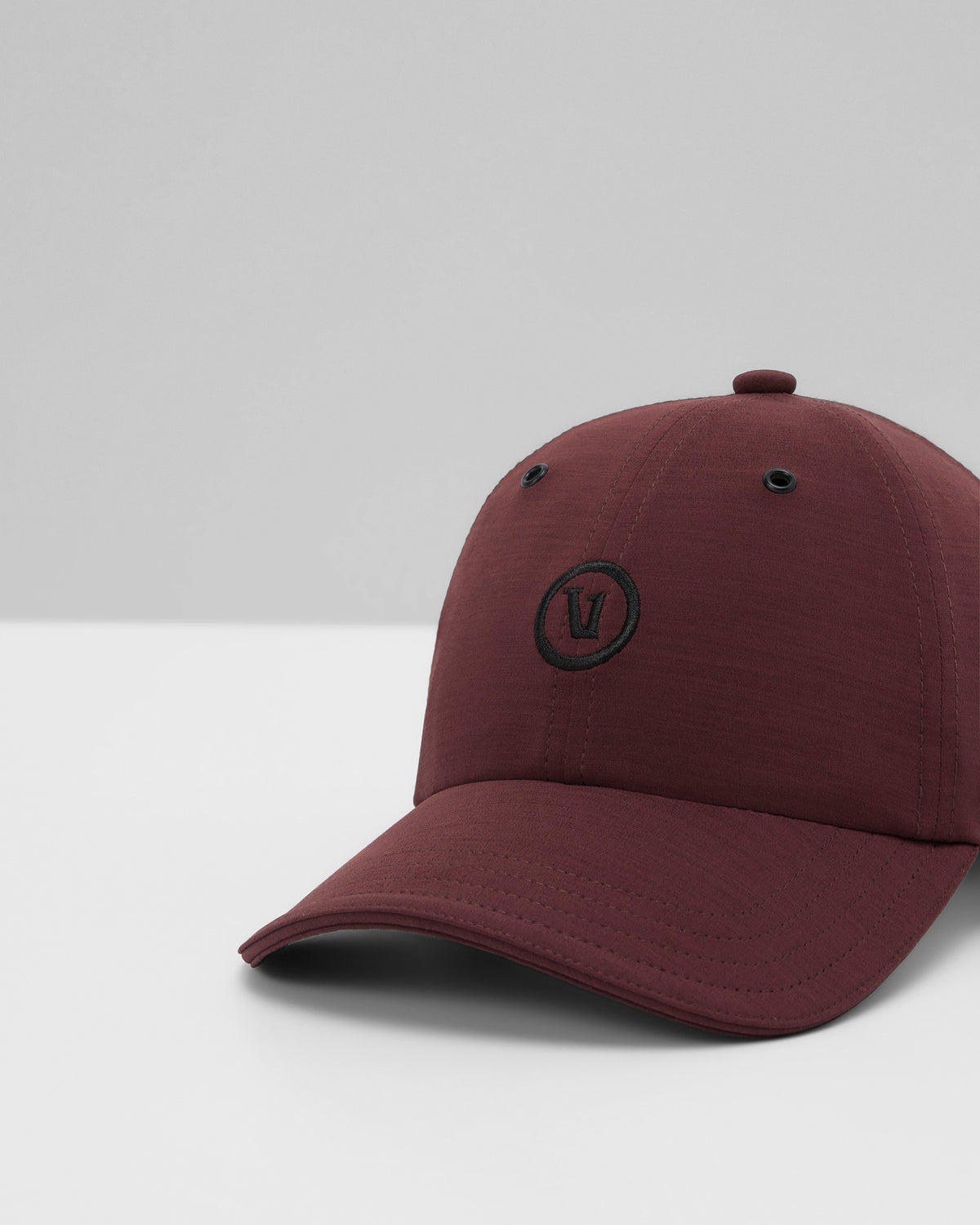 Vuori Kore Elevate Hat Burgundy Hat