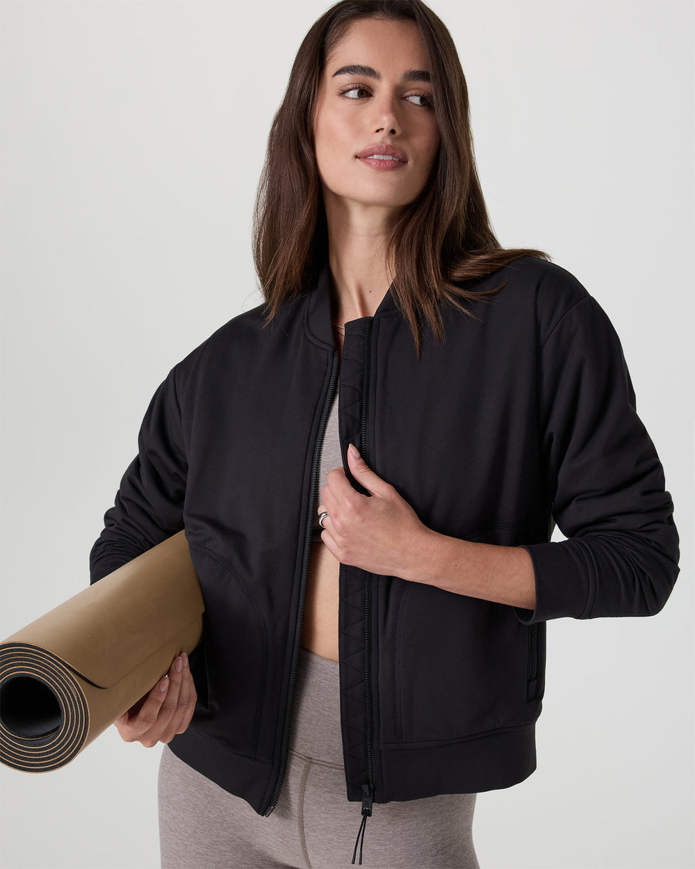 Vuori Halo Basin Bomber Women's Solid Black Jacket