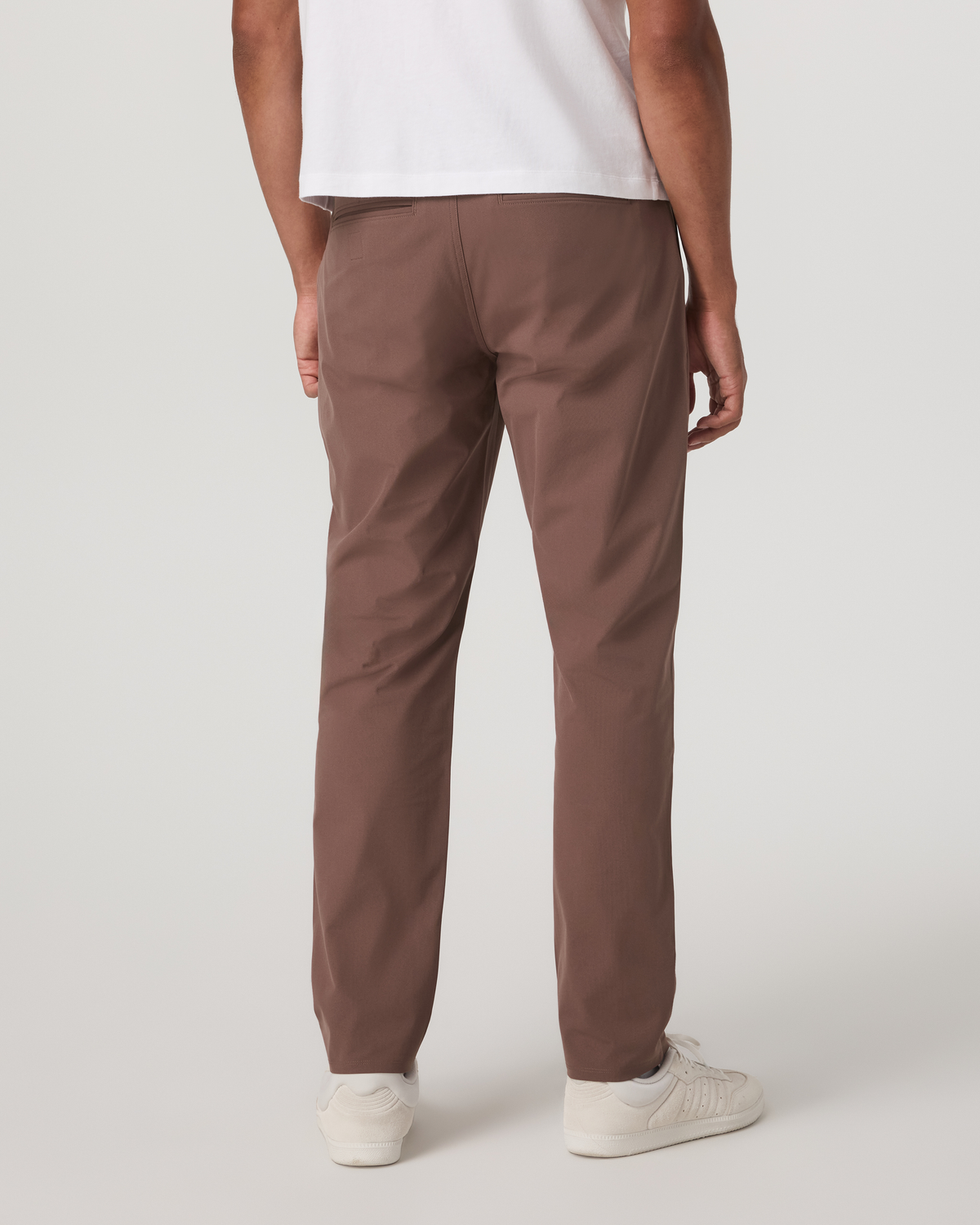 Vuori Meta Trouser Classic Fit 30" Men's Sable Tailored Pants