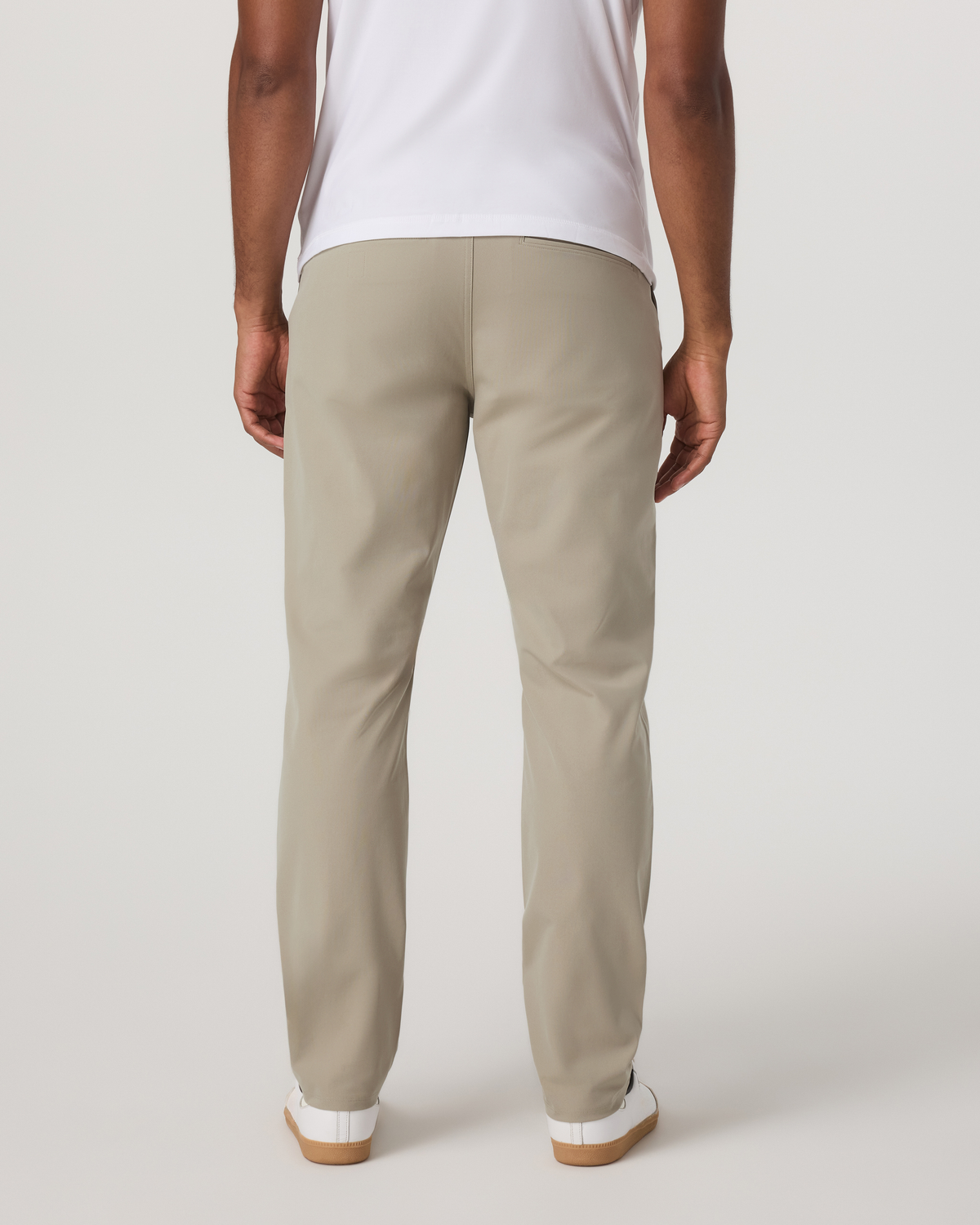 Vuori Meta Trouser Classic Fit 34" Men's Truffle Tailored Pant