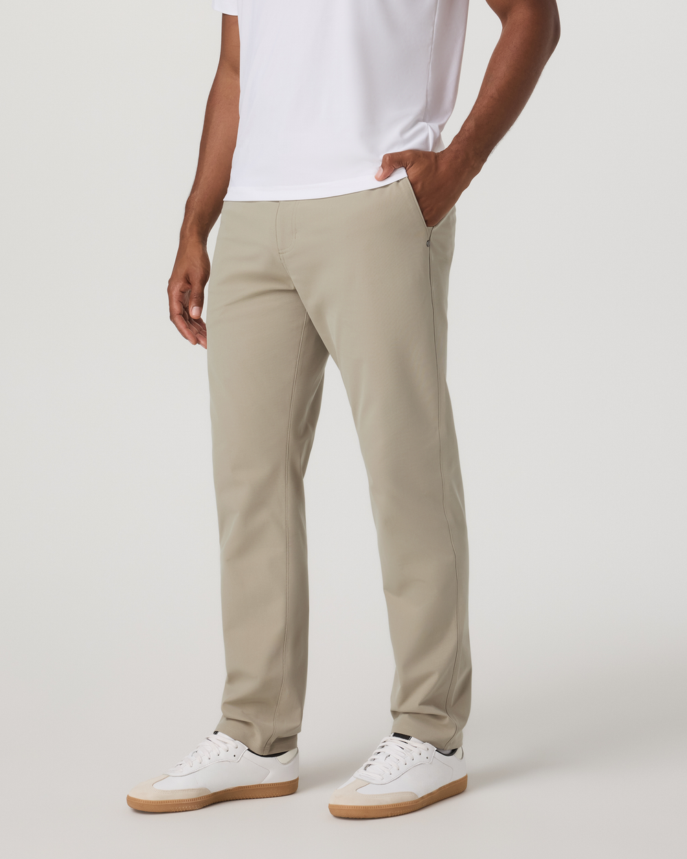 Vuori Meta Trouser Classic Fit 30" Men's Truffle Tailored Pants