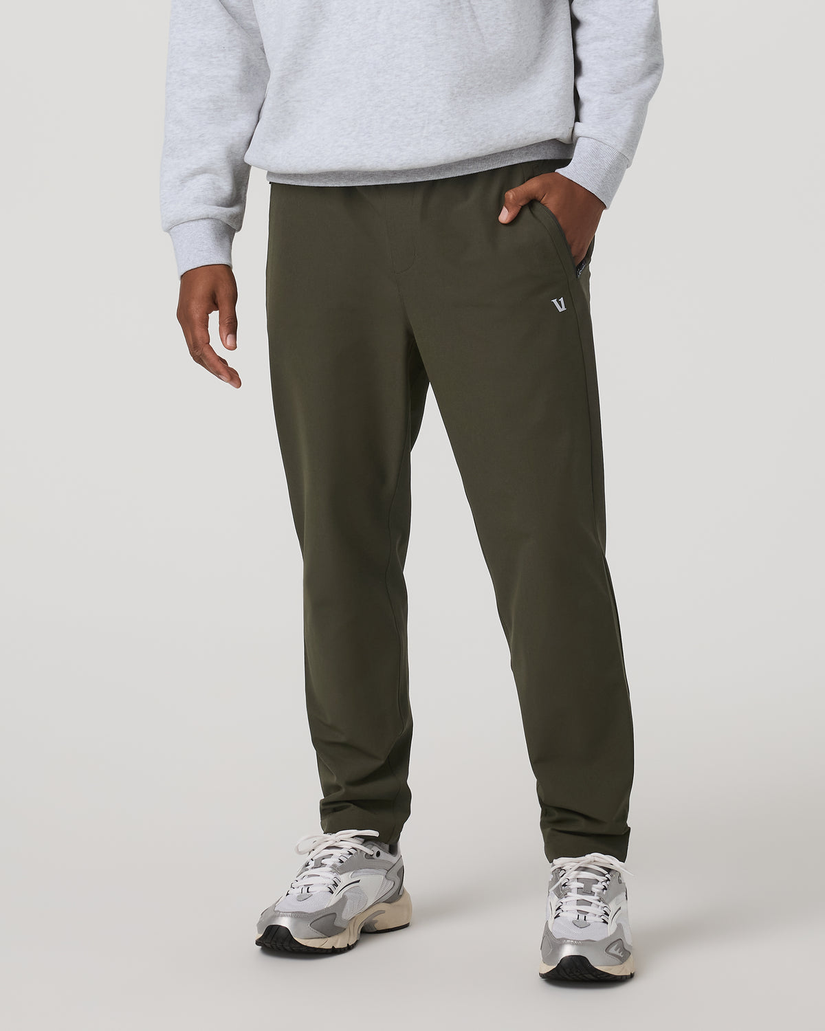 Vuori Train Tech HD Pant Classic 29" Men's Olive Pants