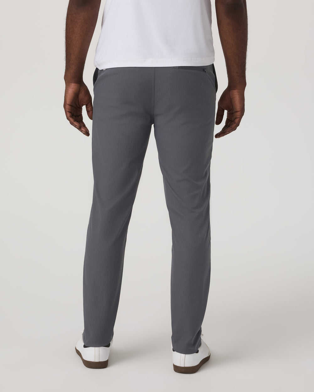 Vuori Cascade Tech Chino Pant 32" Men's Charcoal Chinos