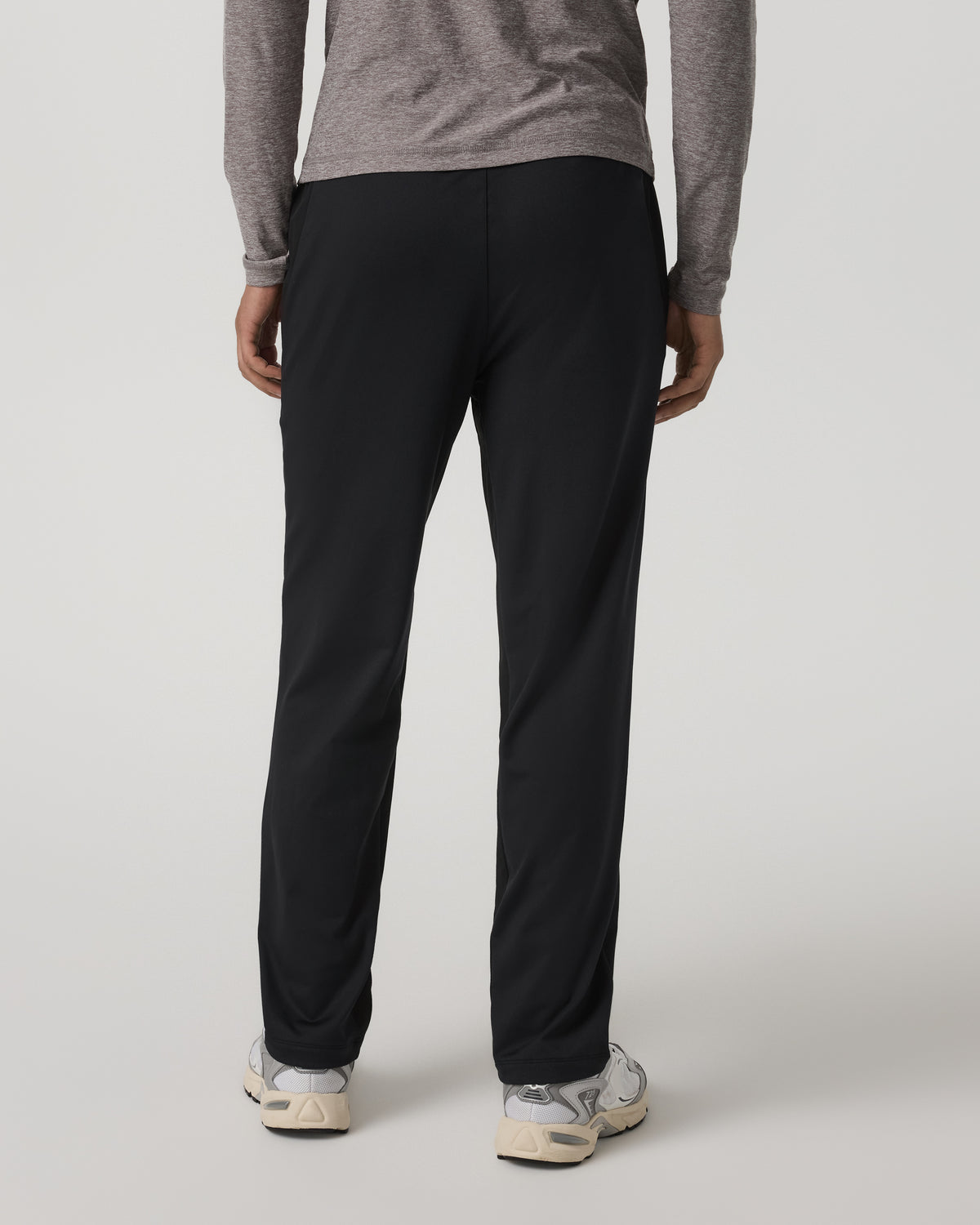 Vuori Sunday Performance Track Pant 30" Men's Black Pants