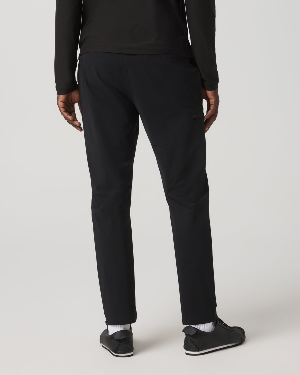 Vuori Fleet Trouser Classic Fit 30" Men's Black Chino Pants