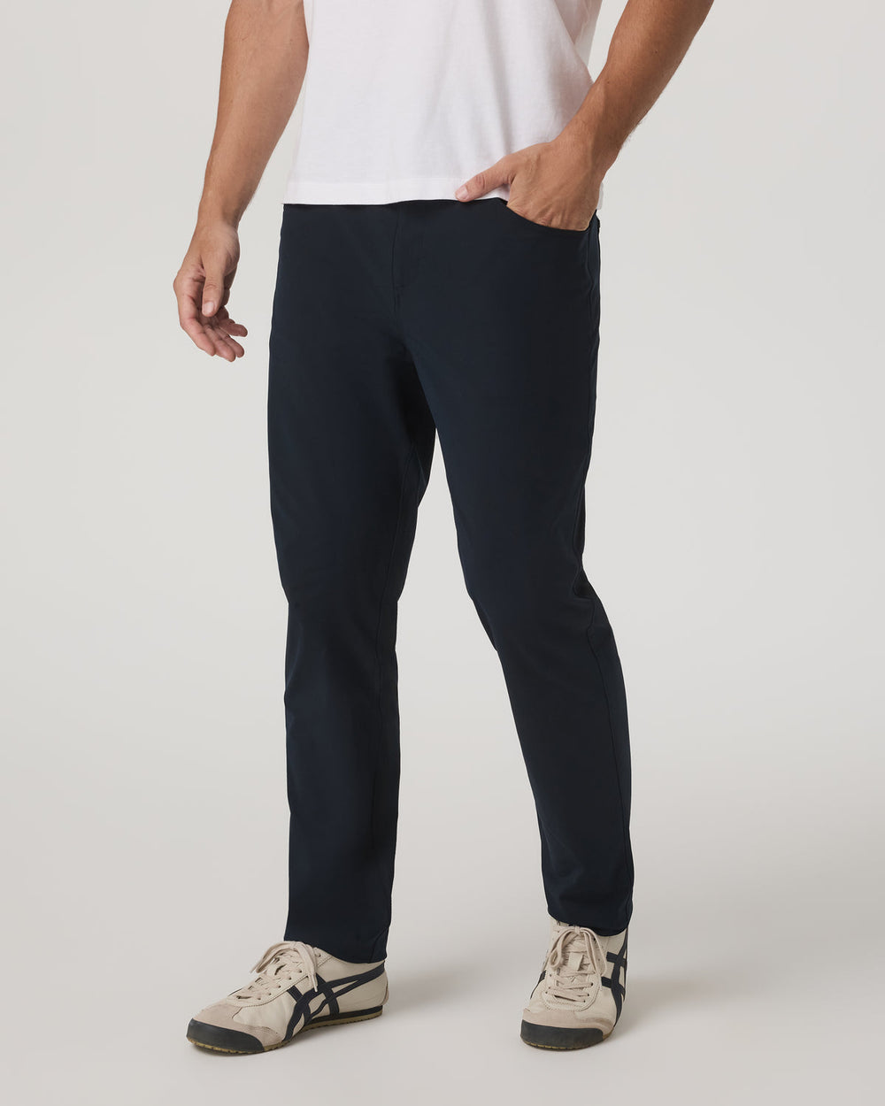 Vuori Meta Pant Classic Fit 32" Ink