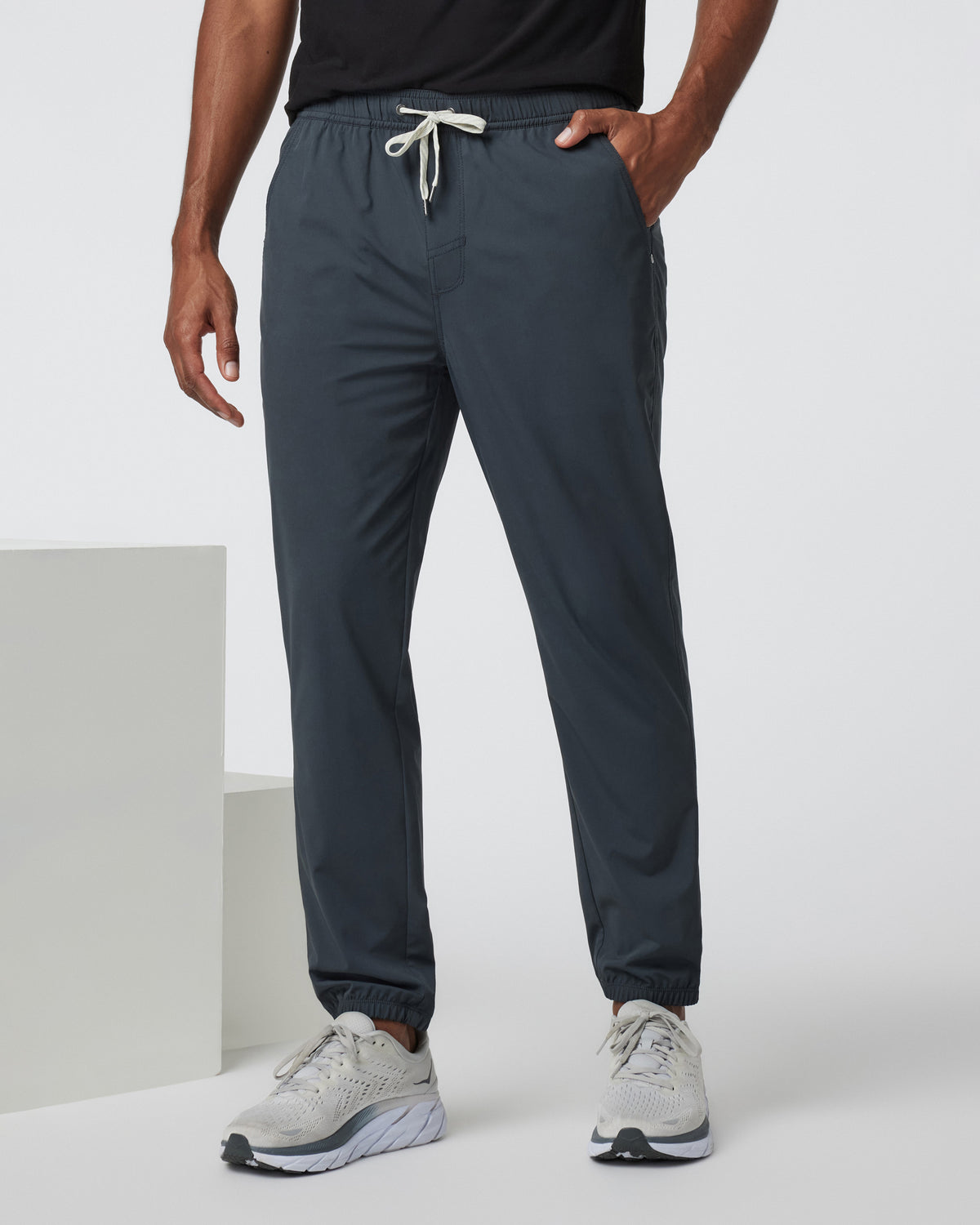 Vuori Kore Jogger Men's Charcoal Workout Joggers