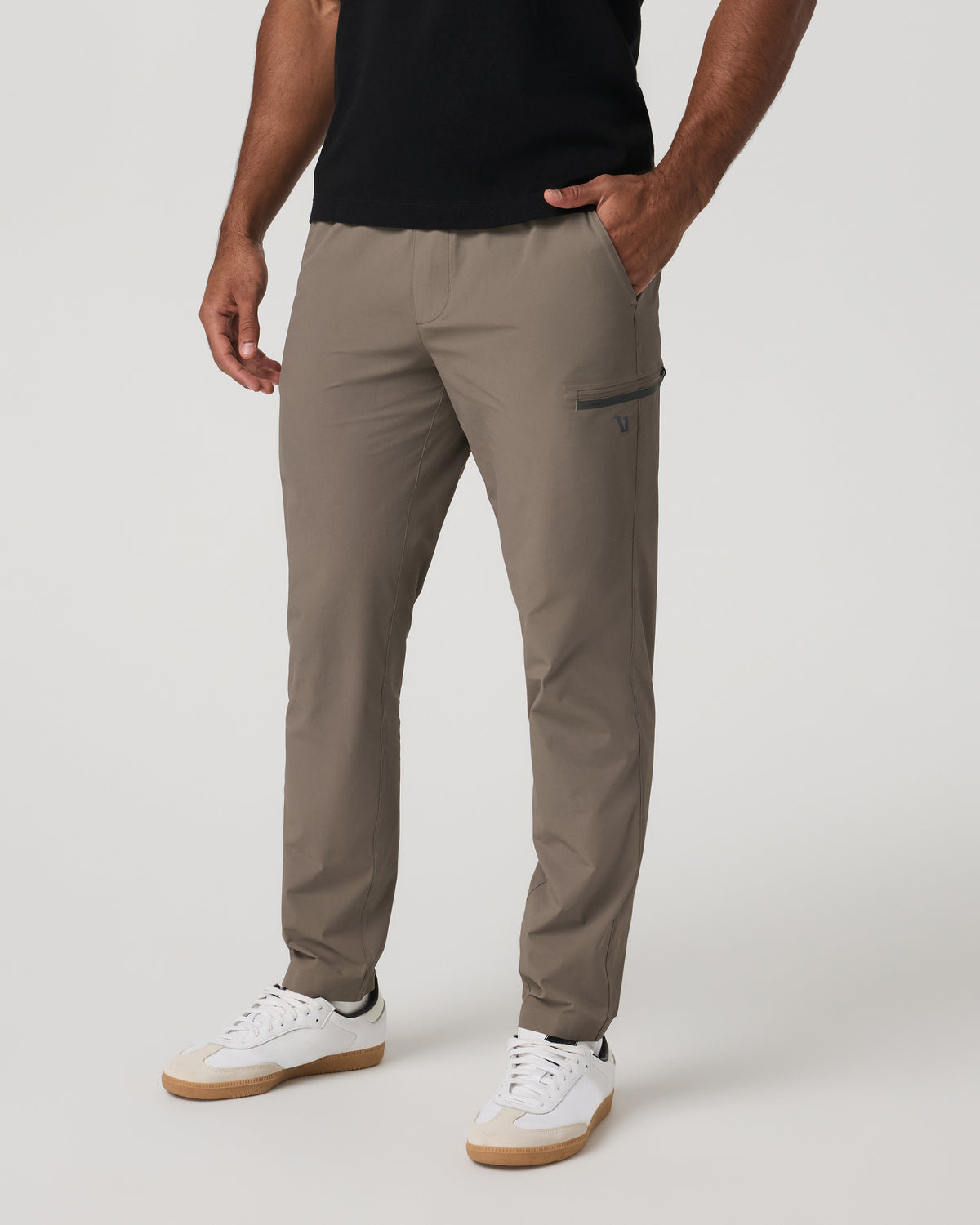 Vuori Grafton Pant 30" Men's Bark Performance Training Pants