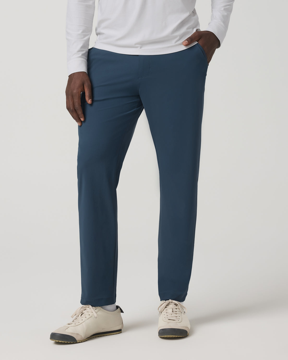 Vuori Fleet Trouser Classic Fit 30" Men's Ocean Blue Chino Pant