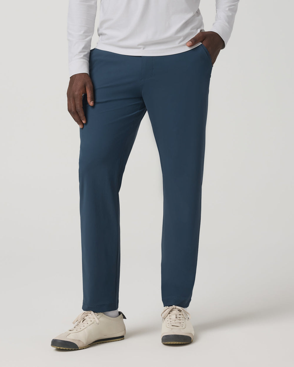 Vuori Fleet Trouser Classic Fit 30" Men's Ocean Blue Chino Pant