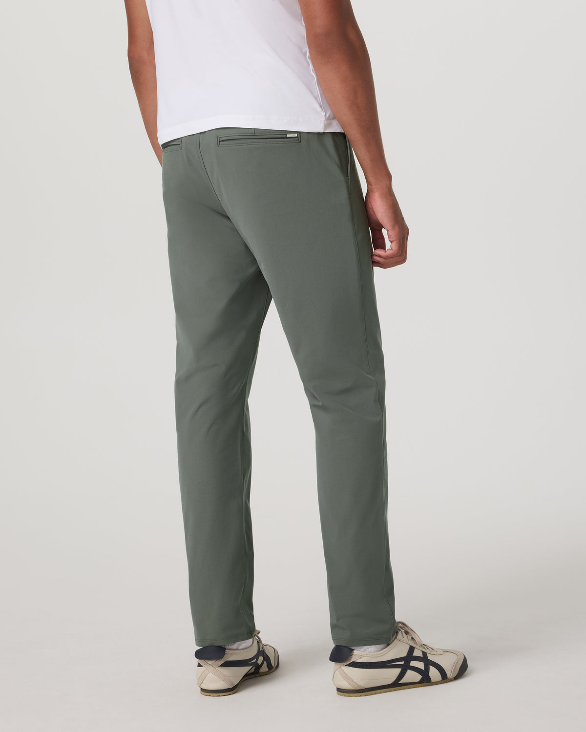 Vuori Meta Trouser Classic Fit 32" Men's Light Oregano Pants