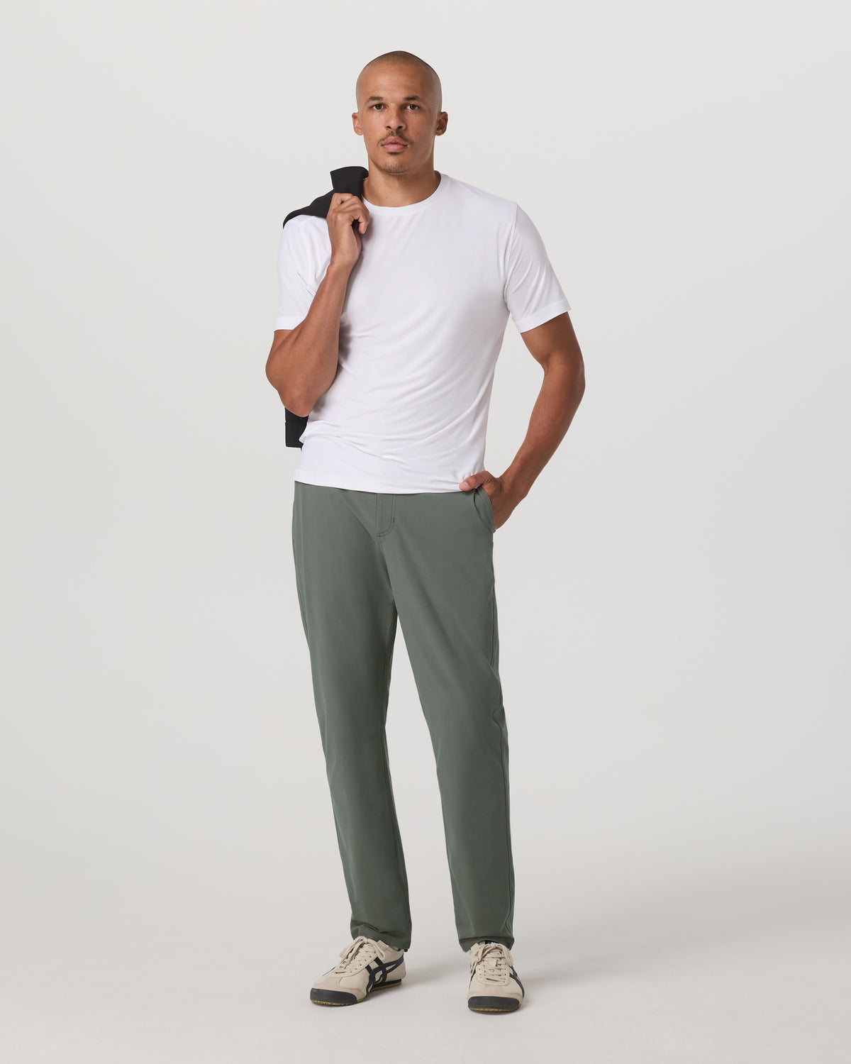 Vuori Meta Trouser Classic Fit 32" Men's Light Oregano Pants
