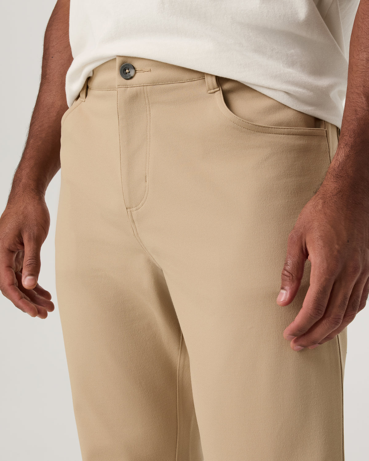 Vuori MetaTwill Pant Classic Fit 32" Men's Trench Pants